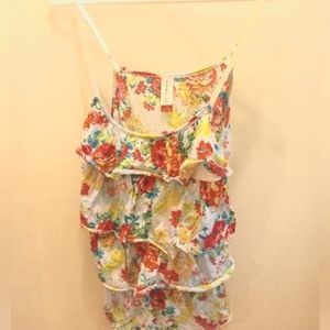 Y2k 🌸 tiered spaghetti strap tank